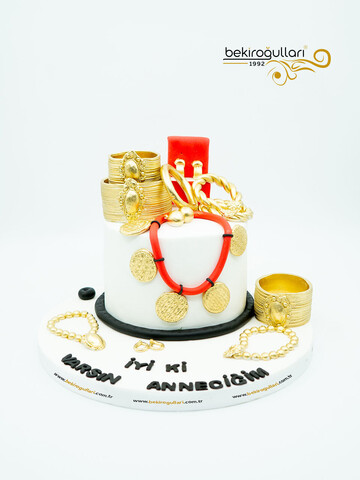 Altın Konsept Pasta