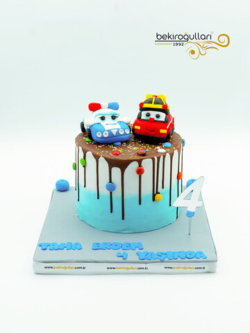 Araba Detaylı Sıvama Pasta
