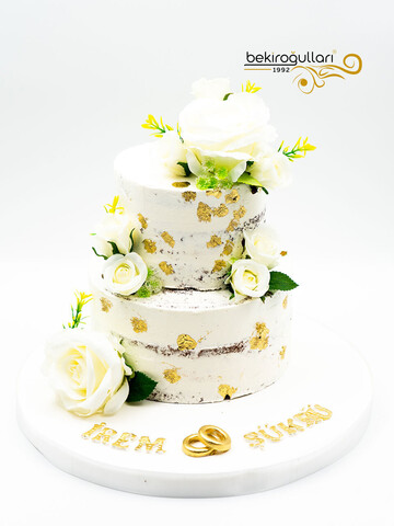 Beyaz Çiçekli İki Katlı Konsept Pasta