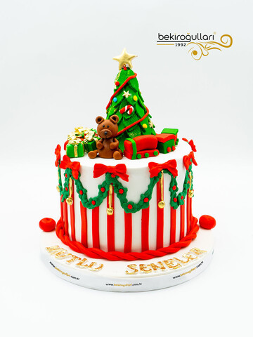 Çam Ağacı Konsept Pasta