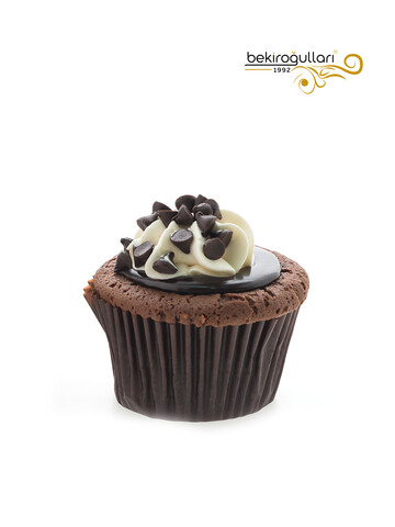 Damla Parçacıklı Çikolatalı Kekli