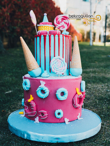Dondurma ve Şekerleme Temalı Konsept Pasta