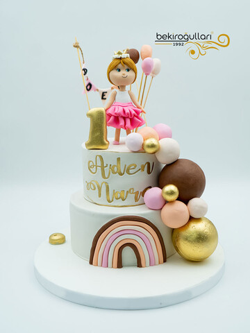 Figür ve Toplar Konsept Pasta