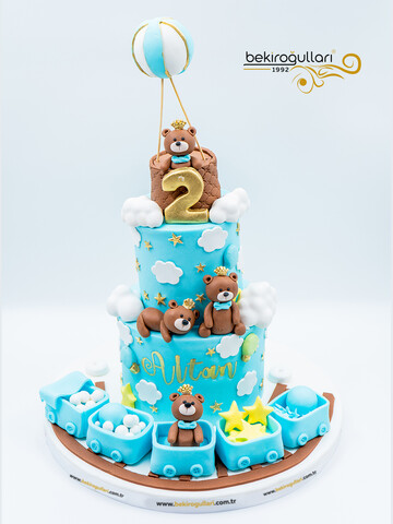 İki Katlı Tren ve Ayıcık Temalı Konsept Pasta