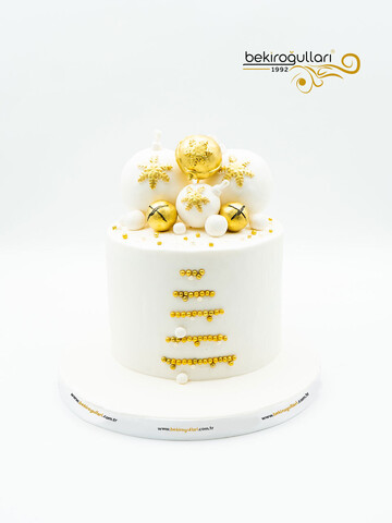 Kar Tanesi Temalı Pasta