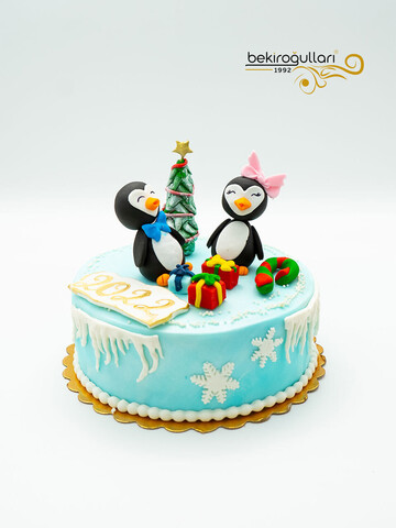 Penguenler Yeni Yıl Pasta