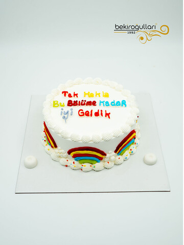 Renkli Yazılı Naked Sıvama Pasta