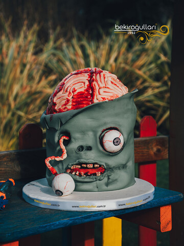 Zombi Temalı Konsept Pasta