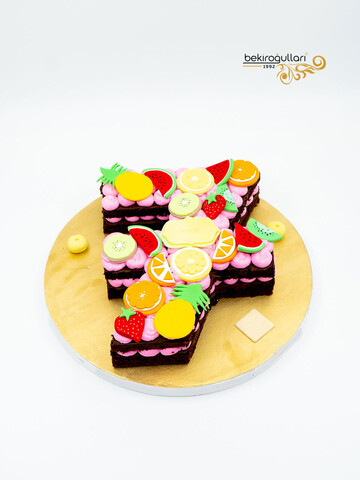 7 Rakamı Konsept Pasta