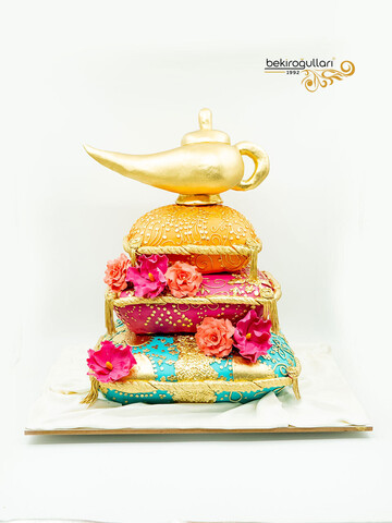 Alaaddinin Sihirli Lambası Tasarım Pasta