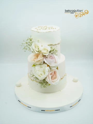 Çiçek Detay Nişan Pastası