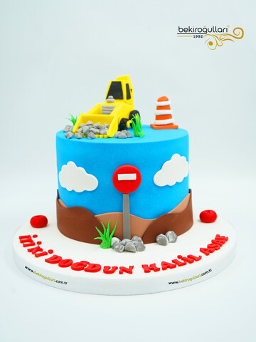 Dozer Temalı Konsept Pasta