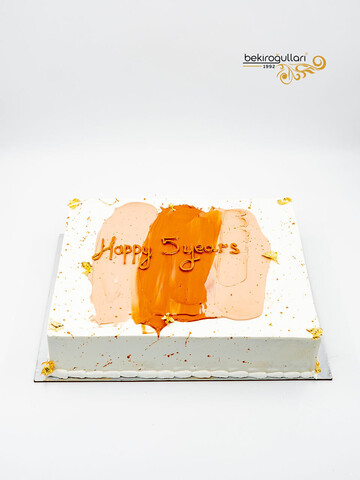 Gold Süslemeli Kare Naked Pasta