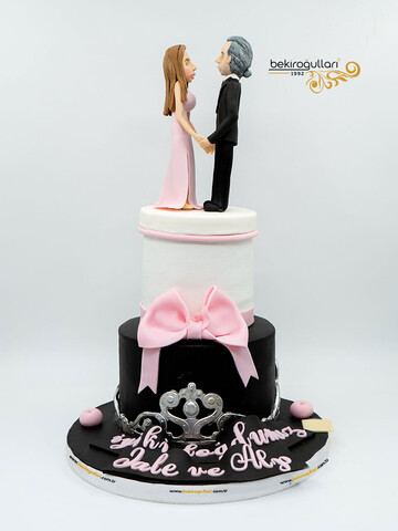 Kadın Erkek Figürlü Butik Pasta