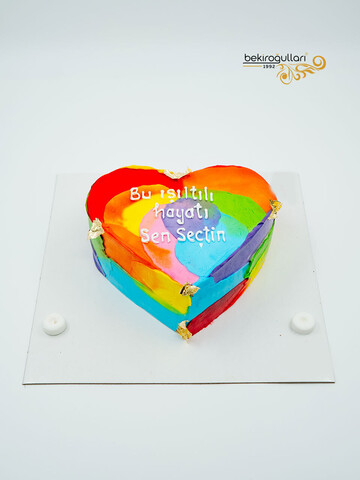 Kalp Model Renkli Pasta