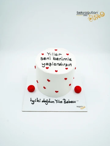 Kırmızı Kalp Detay Naked Pasta