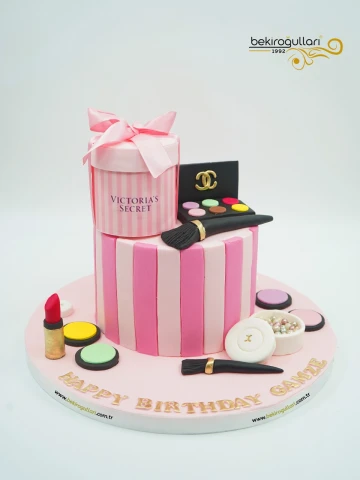 Makyaj Malzemesi Butik Pasta