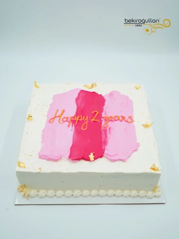 Pembe Süslemeli Kare Naked Cake
