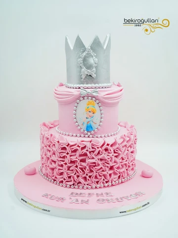 Prenses Detaylı Butik Pasta