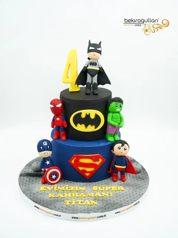 Süper Kahramanlar Butik Pasta