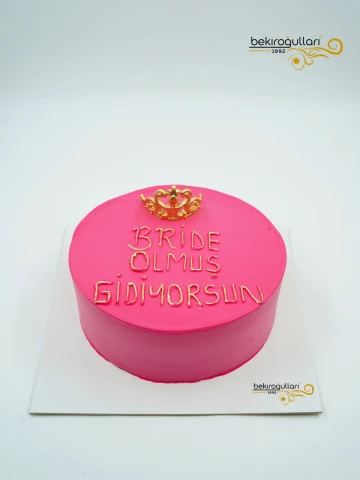 Taç Detaylı Naked Pasta