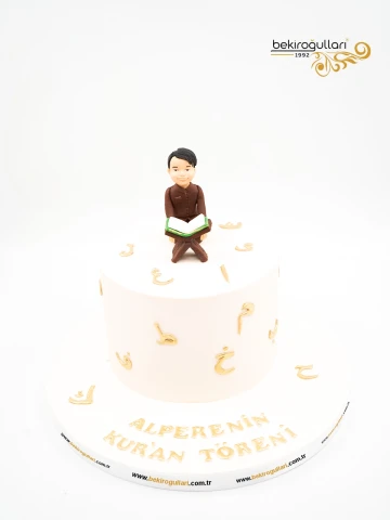 Kuran Temalı Butik Çocuk Pastası