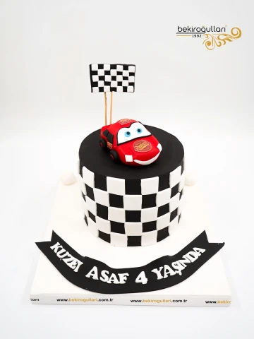 Şimşek McQueen Konsept Butik Pasta