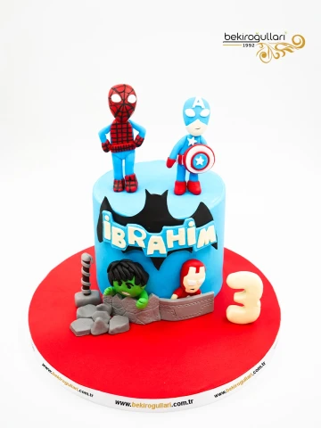 Süper Kahramanlar Konsept Butik Pasta